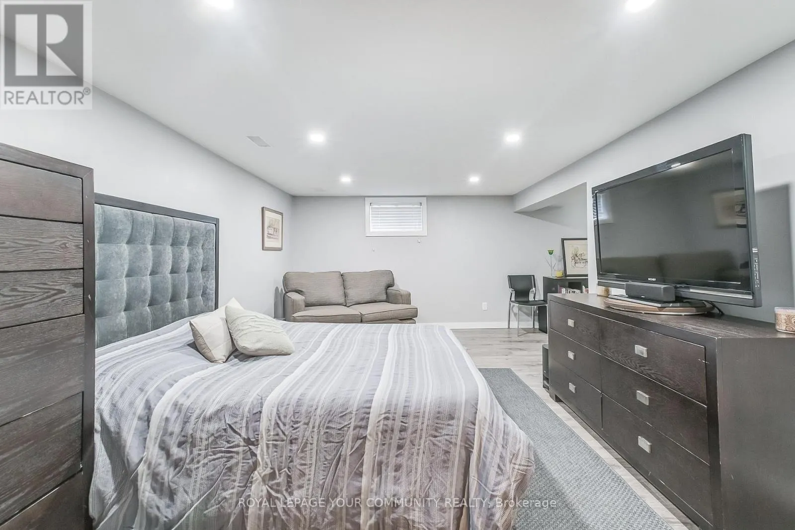 93 GAIR DRIVE