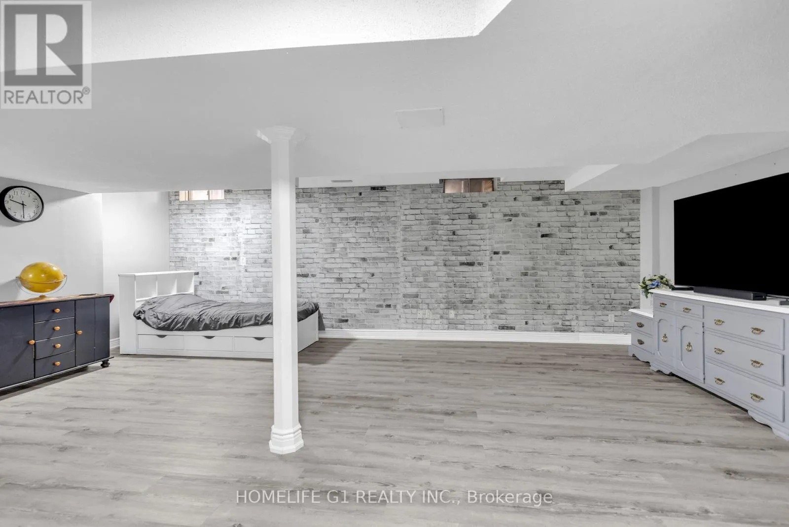 51 ROCKY MOUNTAIN CRESCENT
