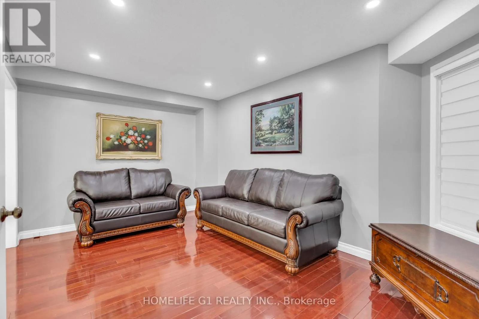 51 ROCKY MOUNTAIN CRESCENT