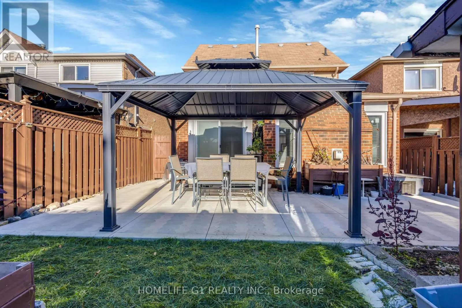 51 ROCKY MOUNTAIN CRESCENT
