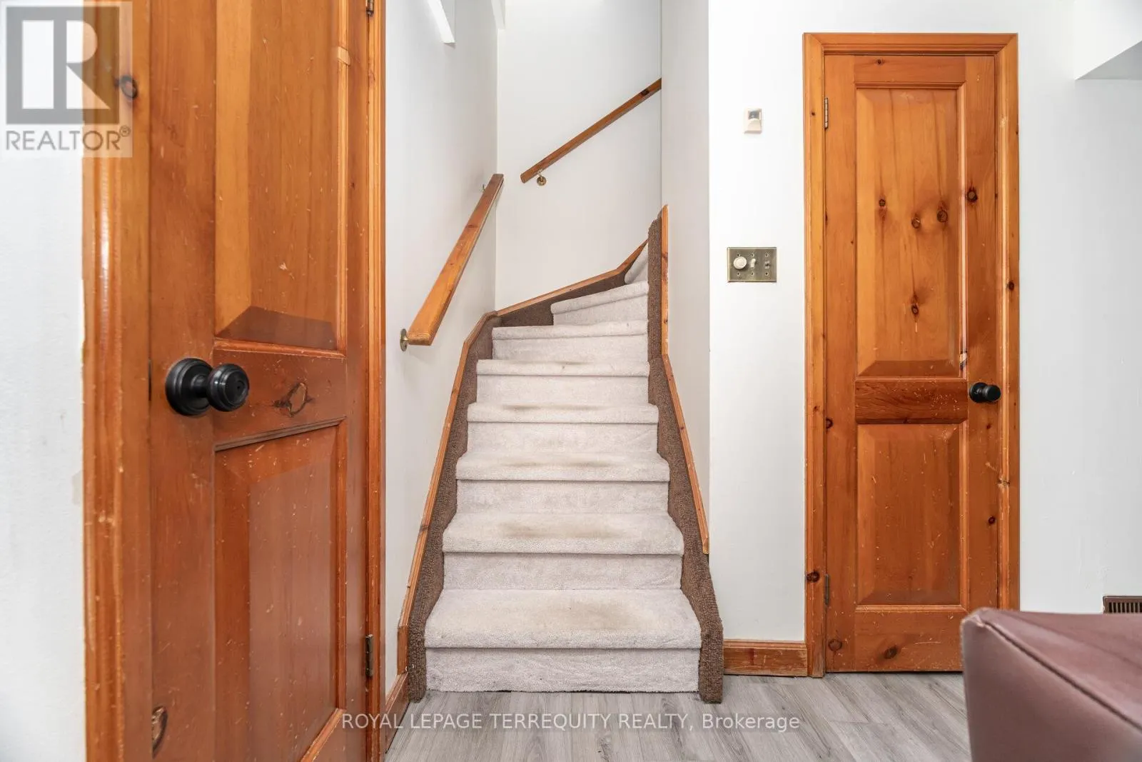 4085 WHEELWRIGHT CRESCENT