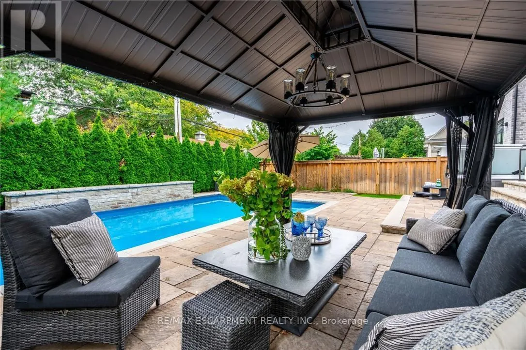 385 PINE COVE ROAD