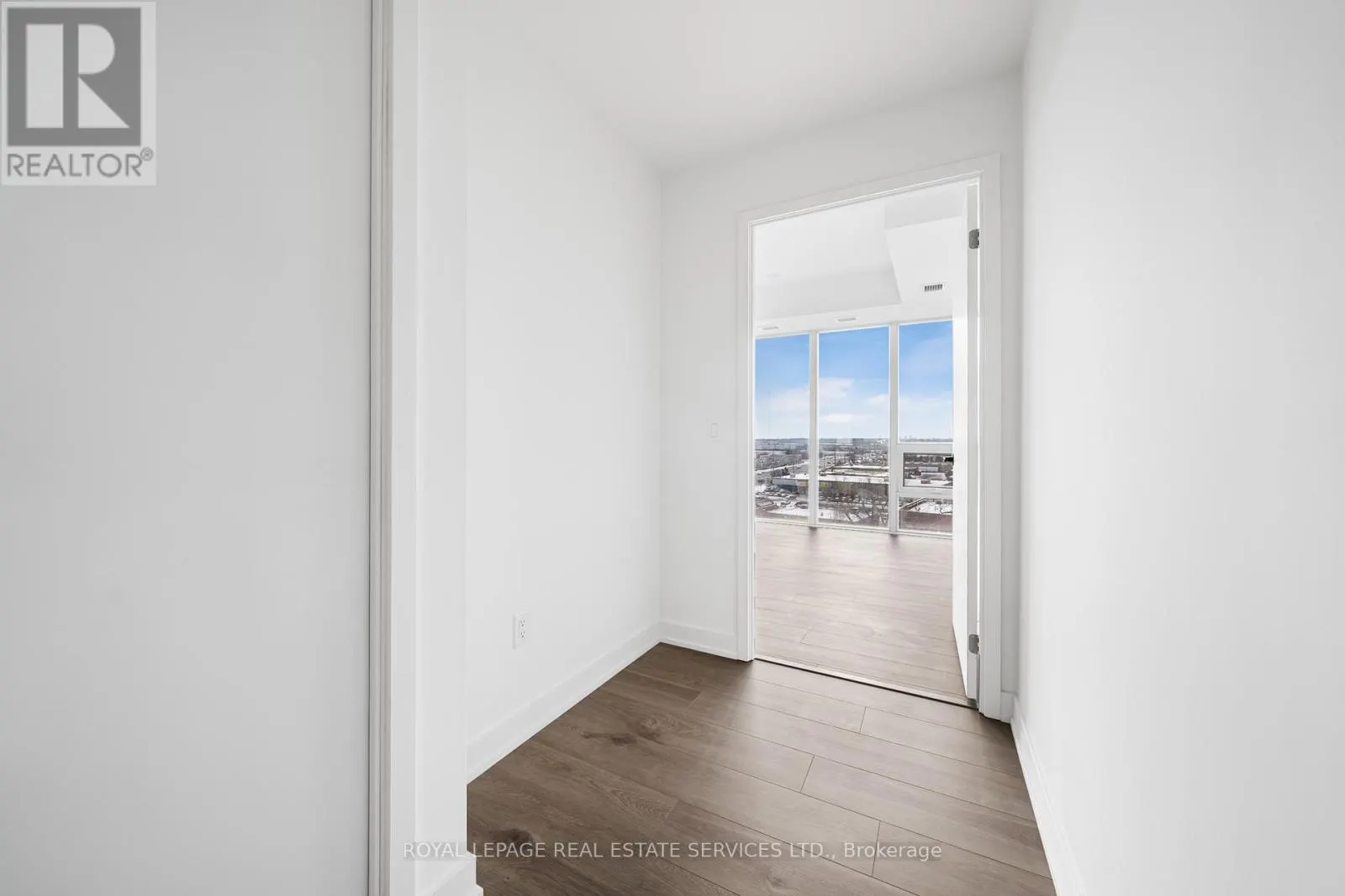 1411 - 1035 SOUTHDOWN ROAD
