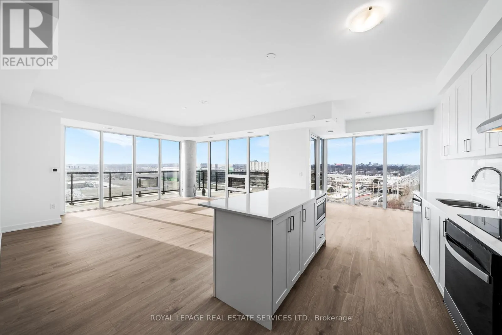 1411 - 1035 SOUTHDOWN ROAD