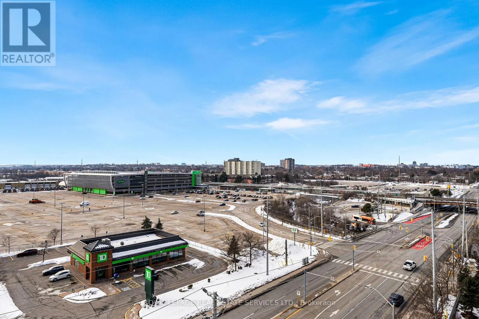1411 - 1035 SOUTHDOWN ROAD