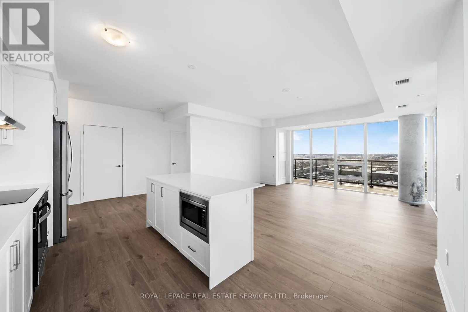 1411 - 1035 SOUTHDOWN ROAD