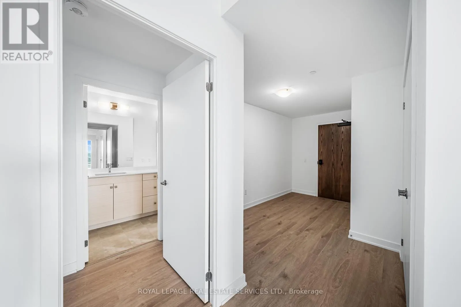 1411 - 1035 SOUTHDOWN ROAD