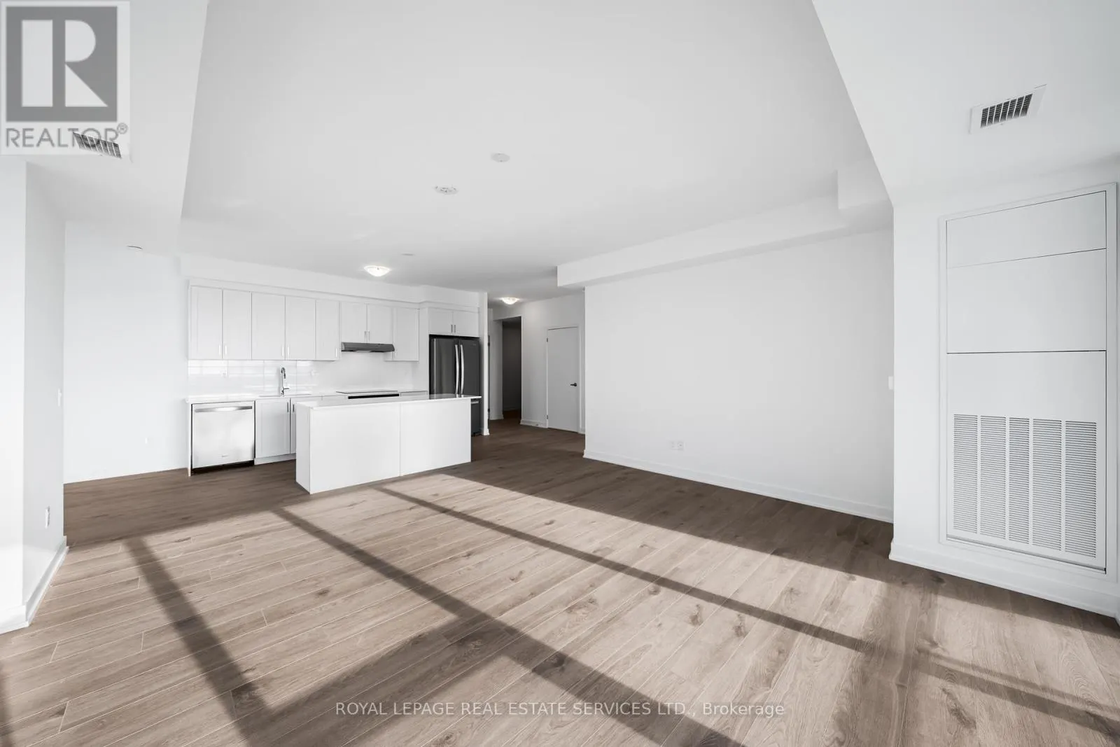 1411 - 1035 SOUTHDOWN ROAD