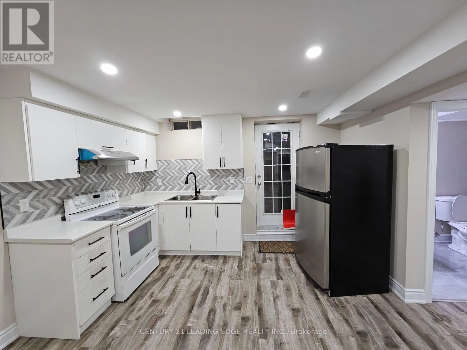 71 JESSOP DRIVE
