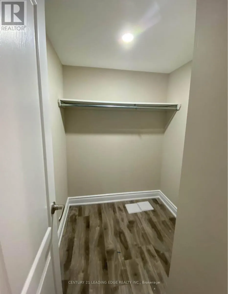 71 JESSOP DRIVE