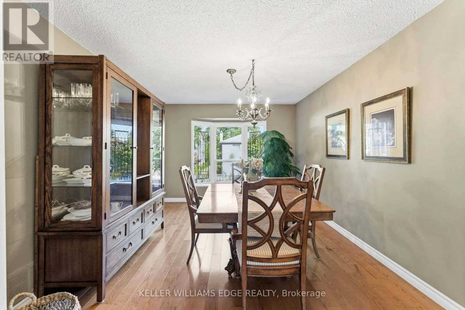 2163 WINDING WAY