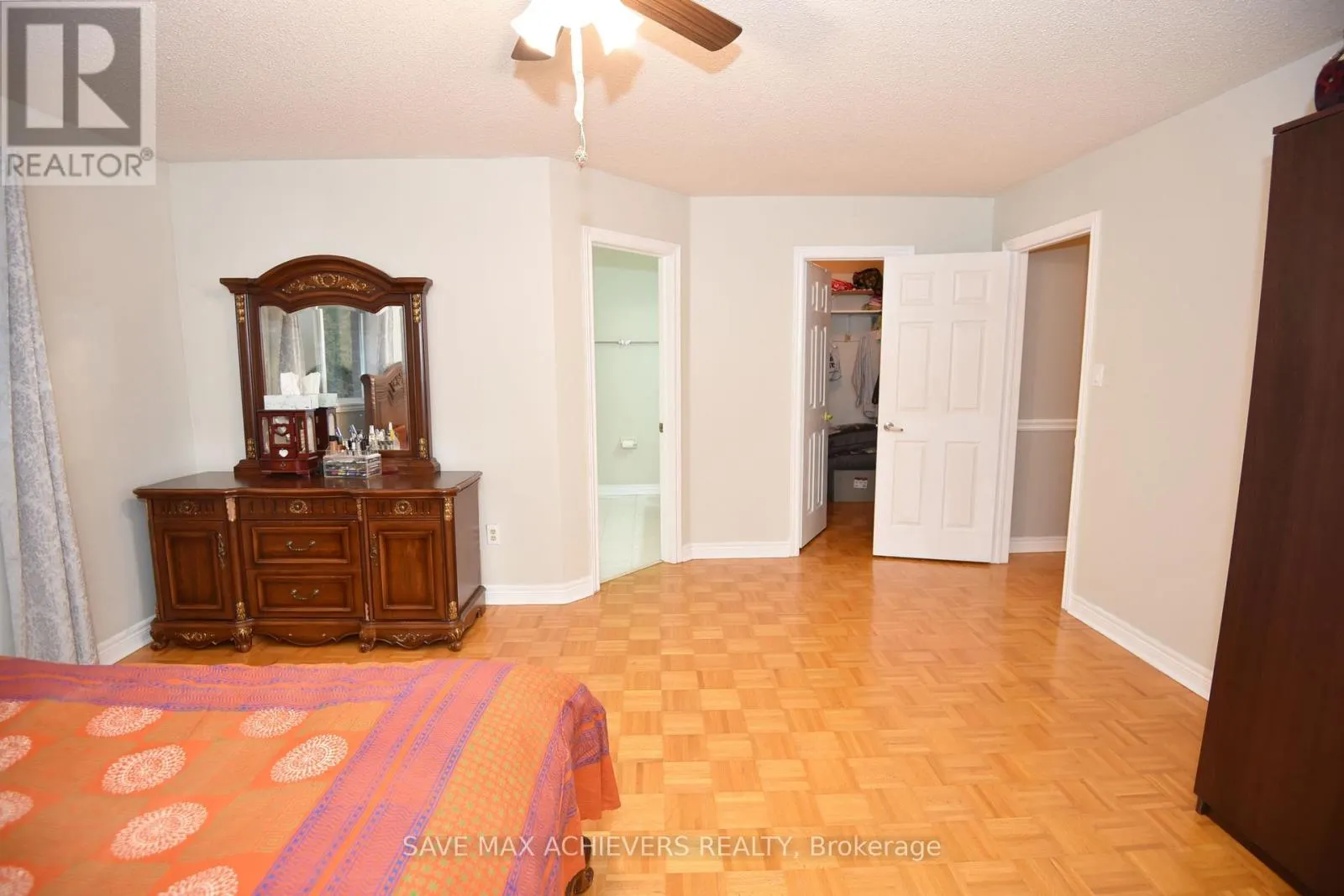 521 NAVIGATOR DRIVE