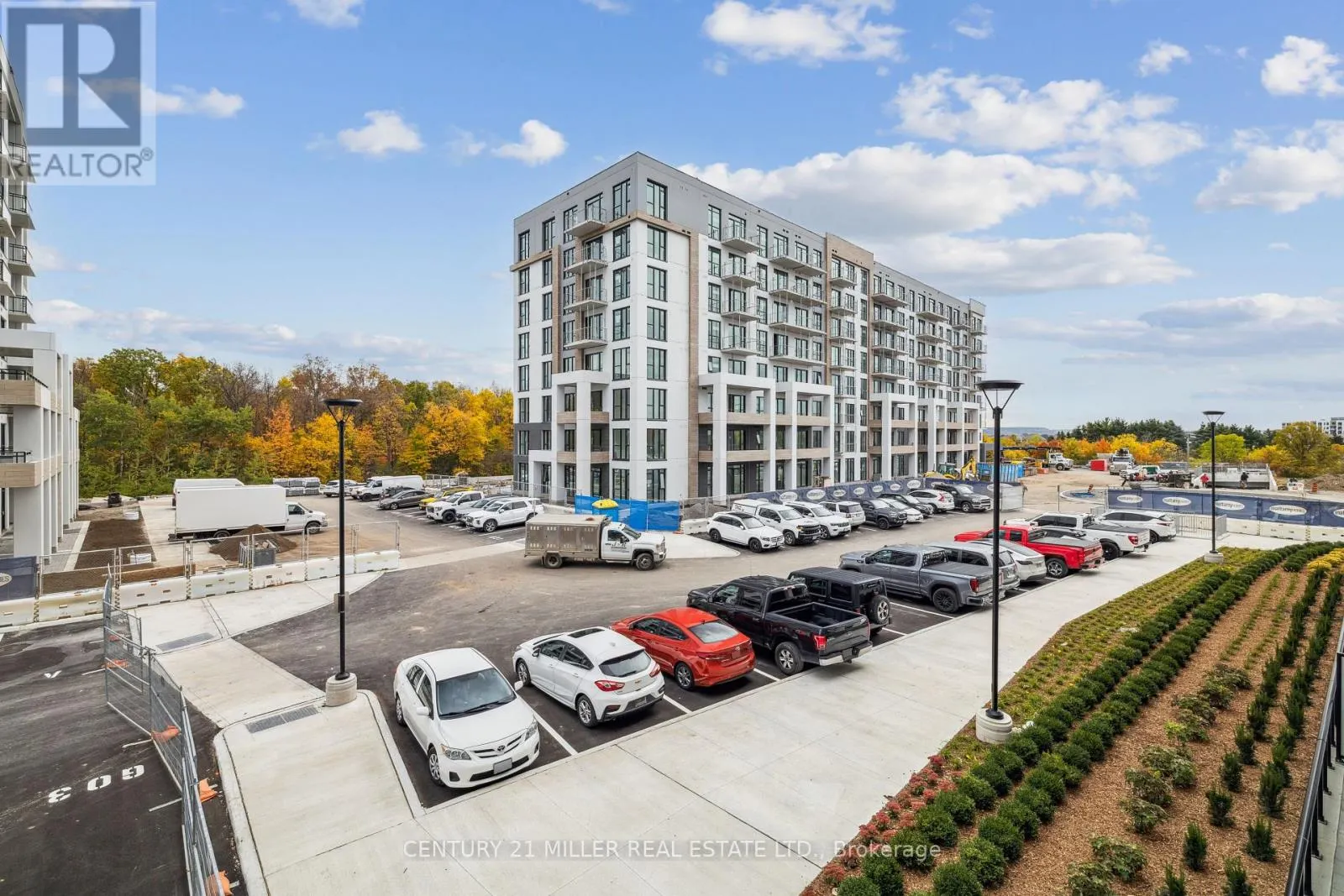 206 - 720 WHITLOCK AVENUE