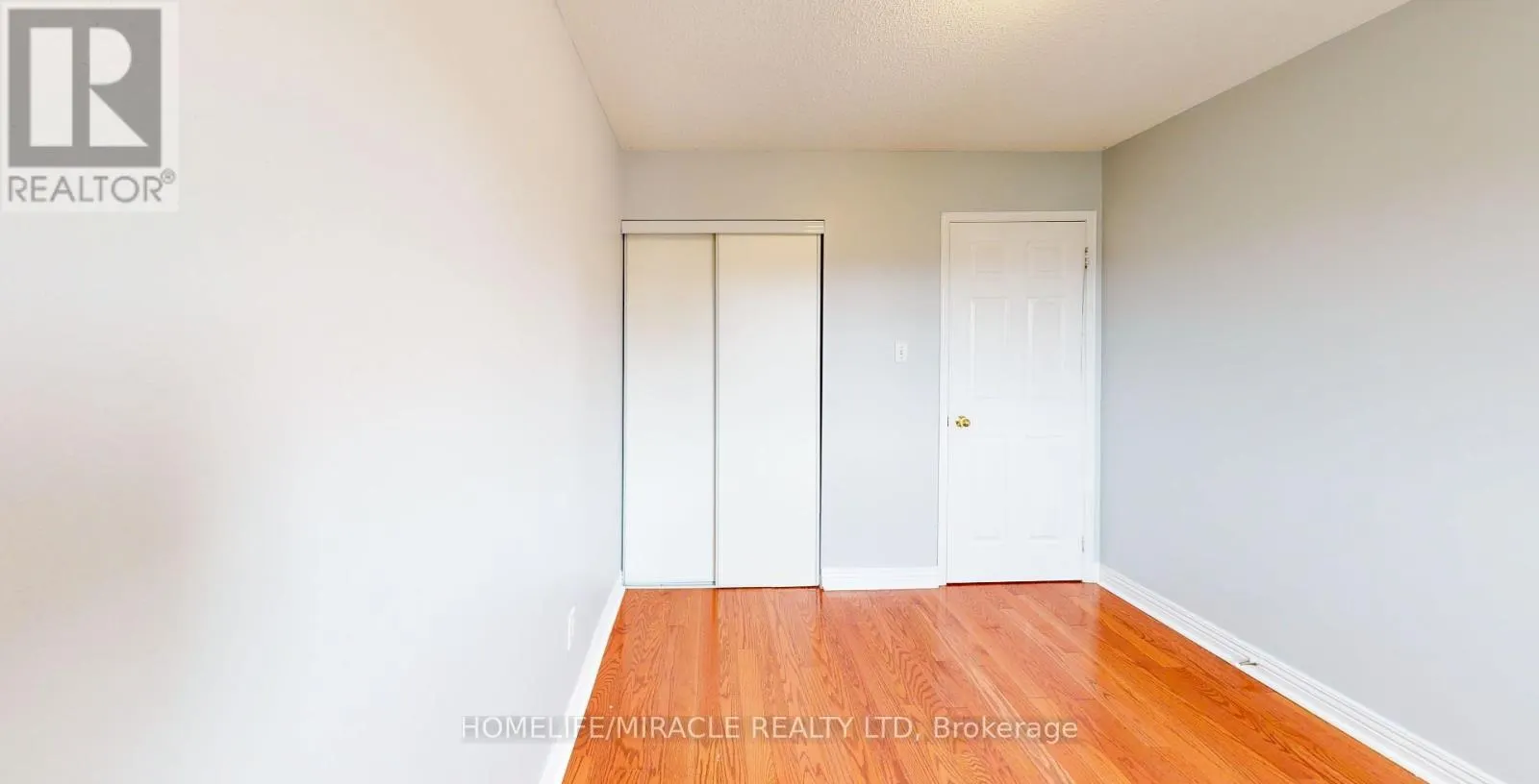 36 MANNEL CRESCENT