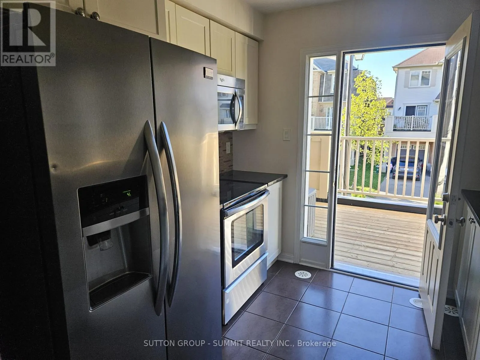 240 SEPTIMUS HEIGHTS
