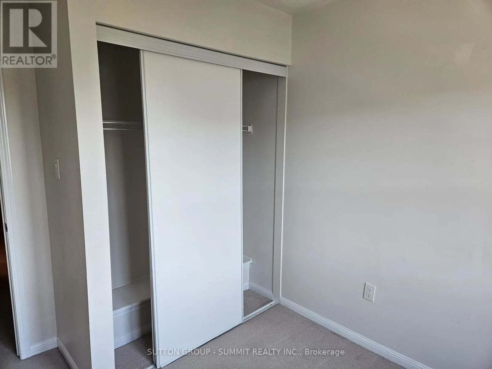 240 SEPTIMUS HEIGHTS