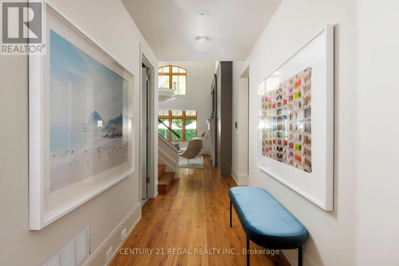 2442 MEADOWOOD CRESCENT