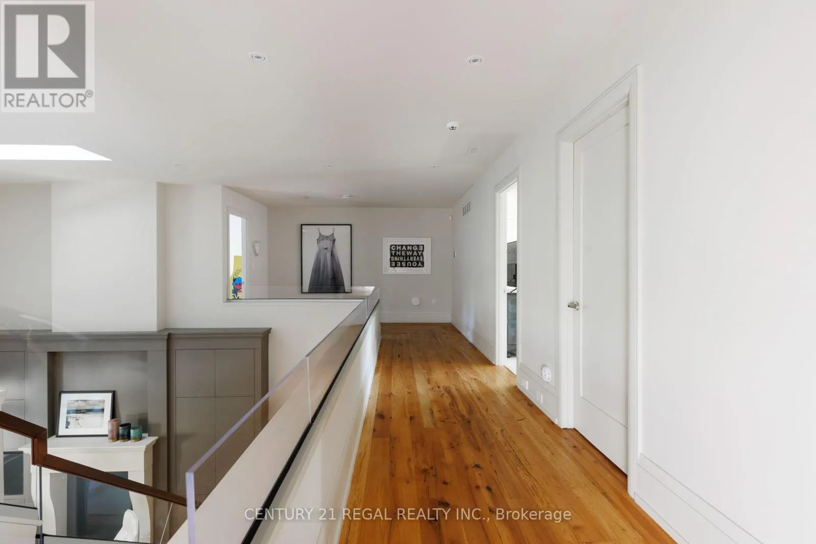 2442 MEADOWOOD CRESCENT