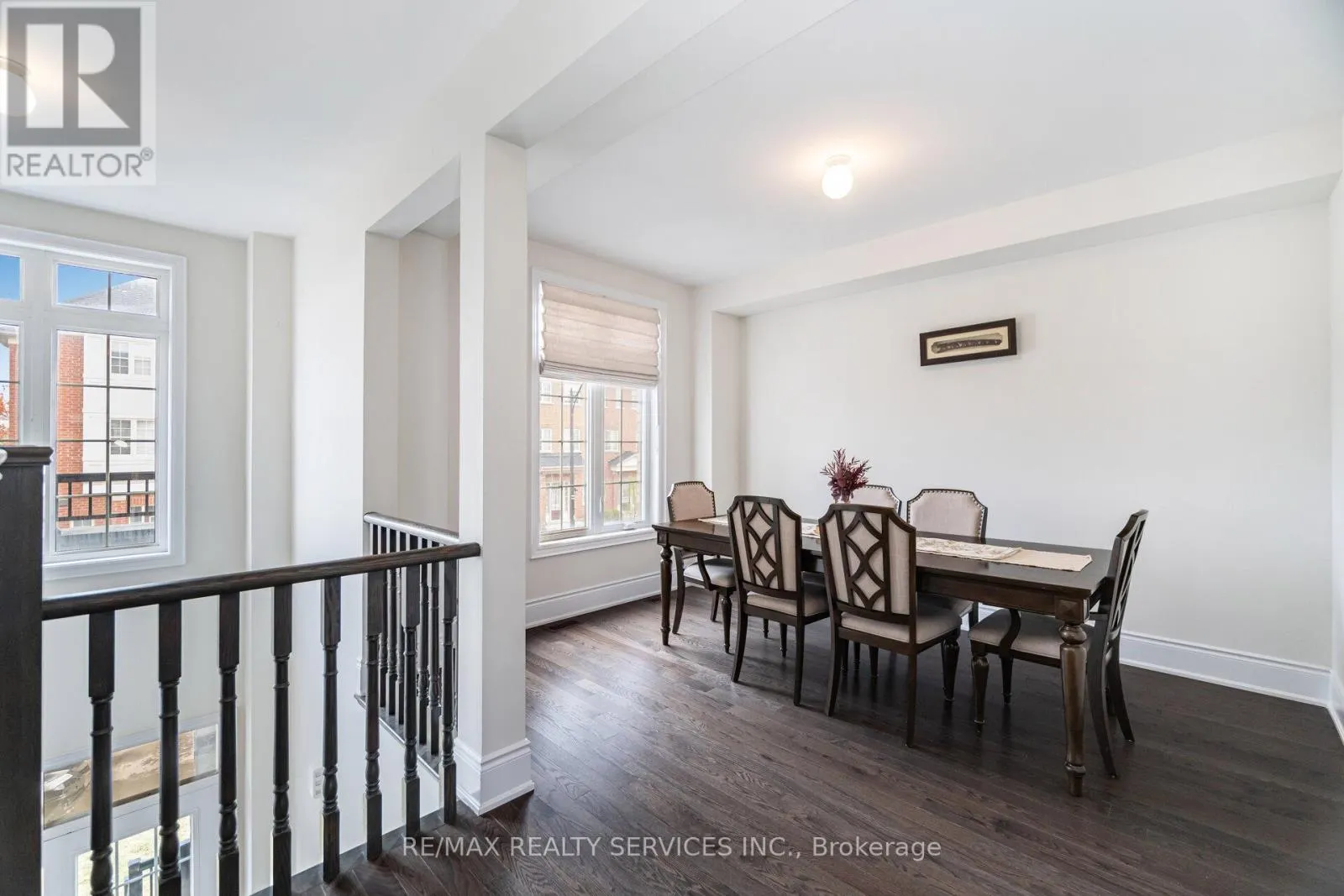 38 FOXSPARROW ROAD
