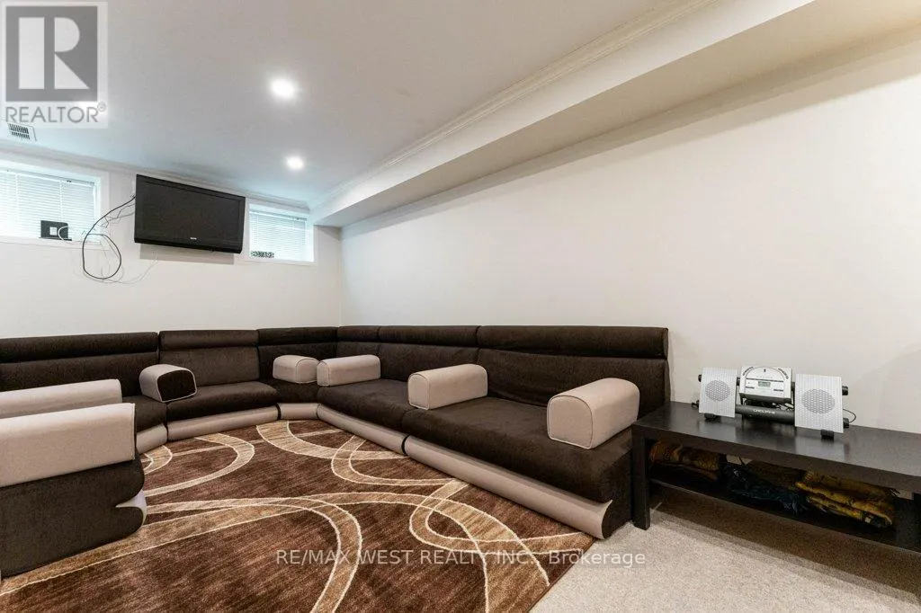 3143 CLAYHILL ROAD