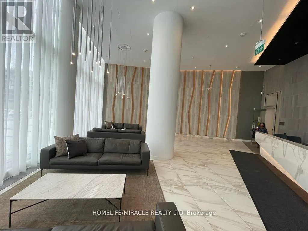 2311 - 3883 QUARTZ ROAD