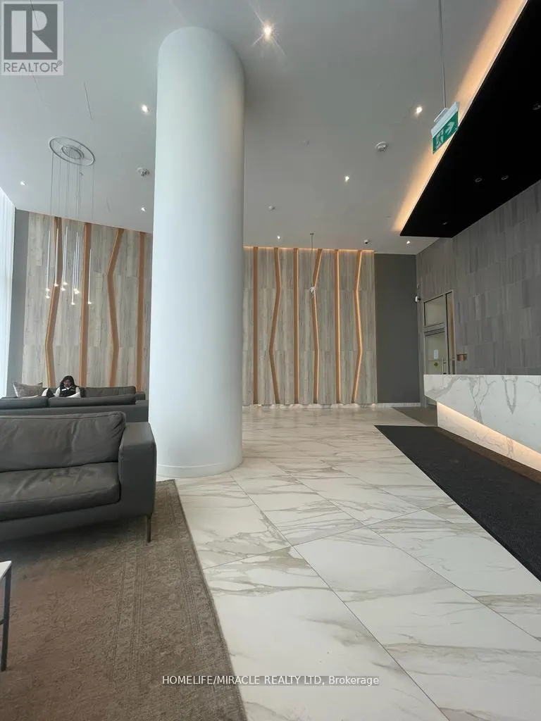 2311 - 3883 QUARTZ ROAD