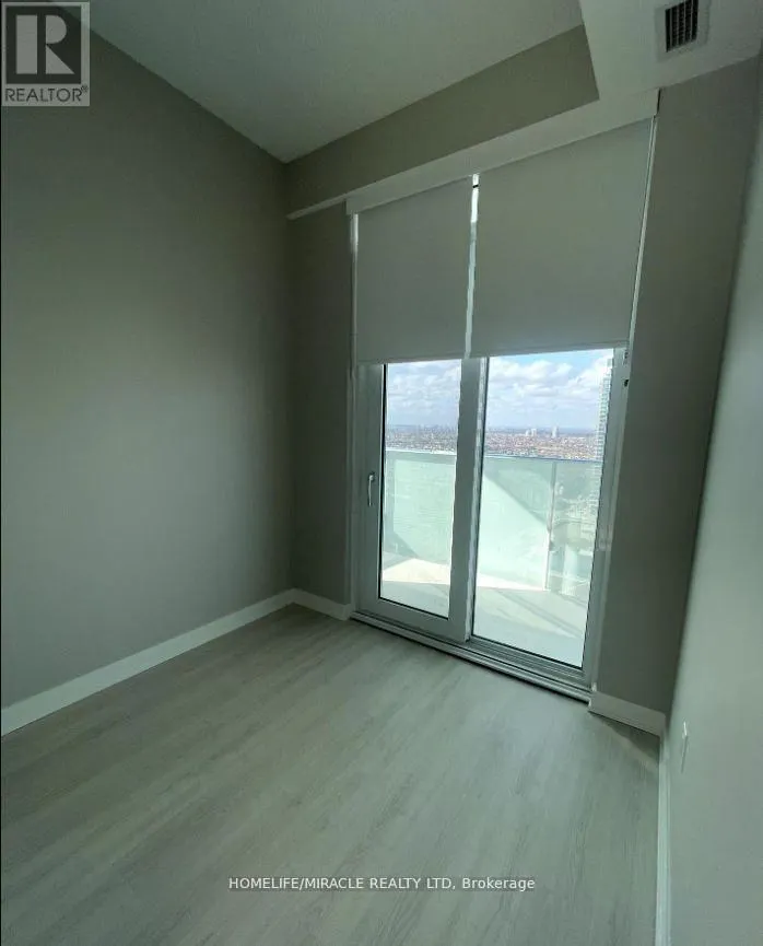 2311 - 3883 QUARTZ ROAD