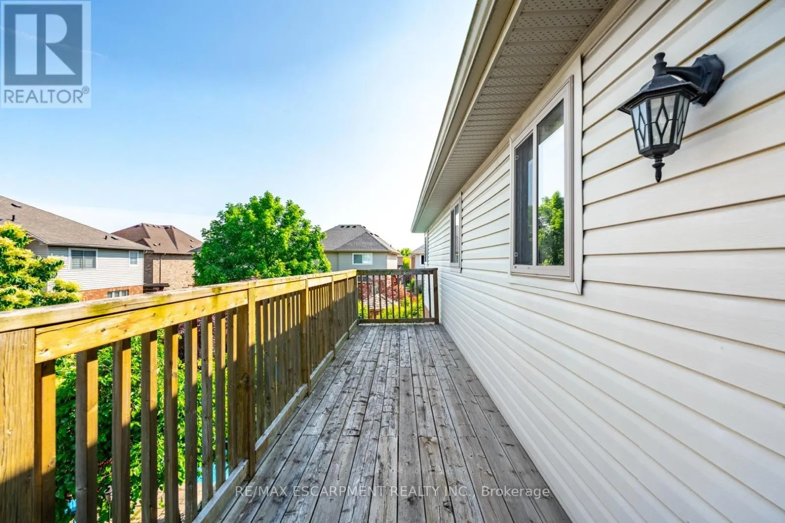 2338 NORLAND DRIVE