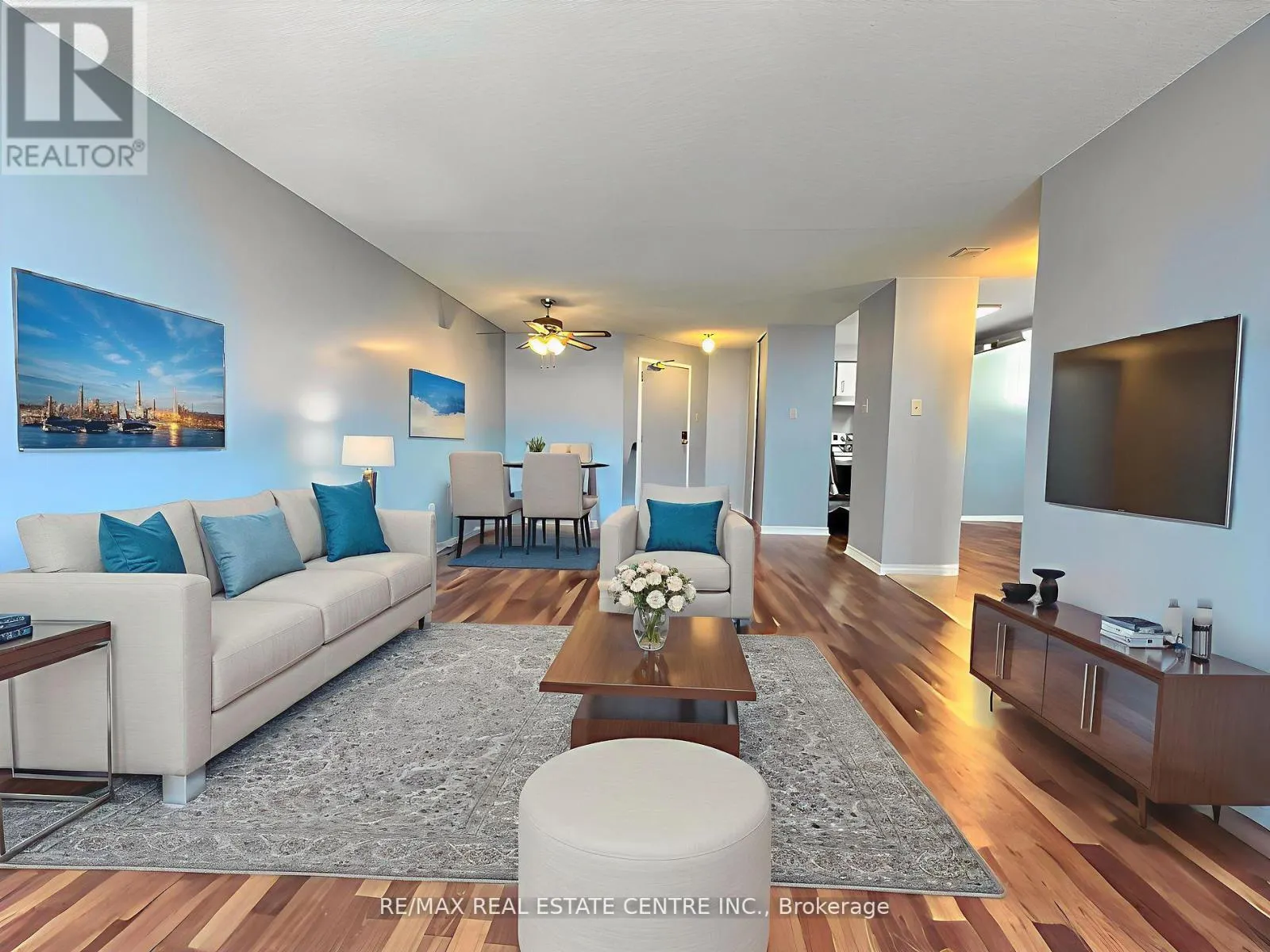 PH5 - 25 TRAILWOOD DRIVE