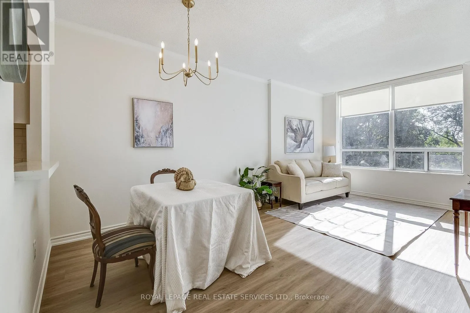 1509 - 100 BURLOAK DRIVE
