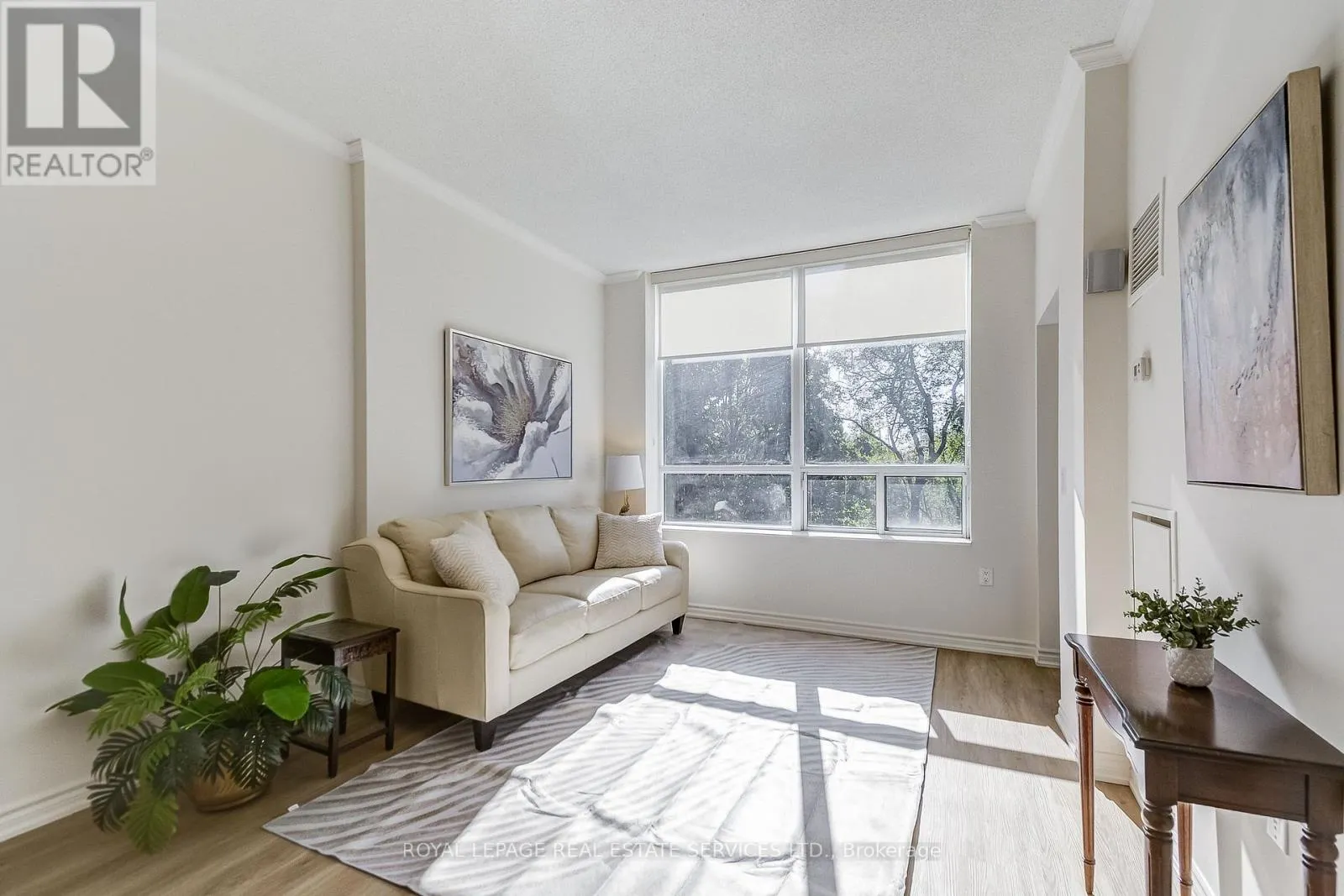 1509 - 100 BURLOAK DRIVE