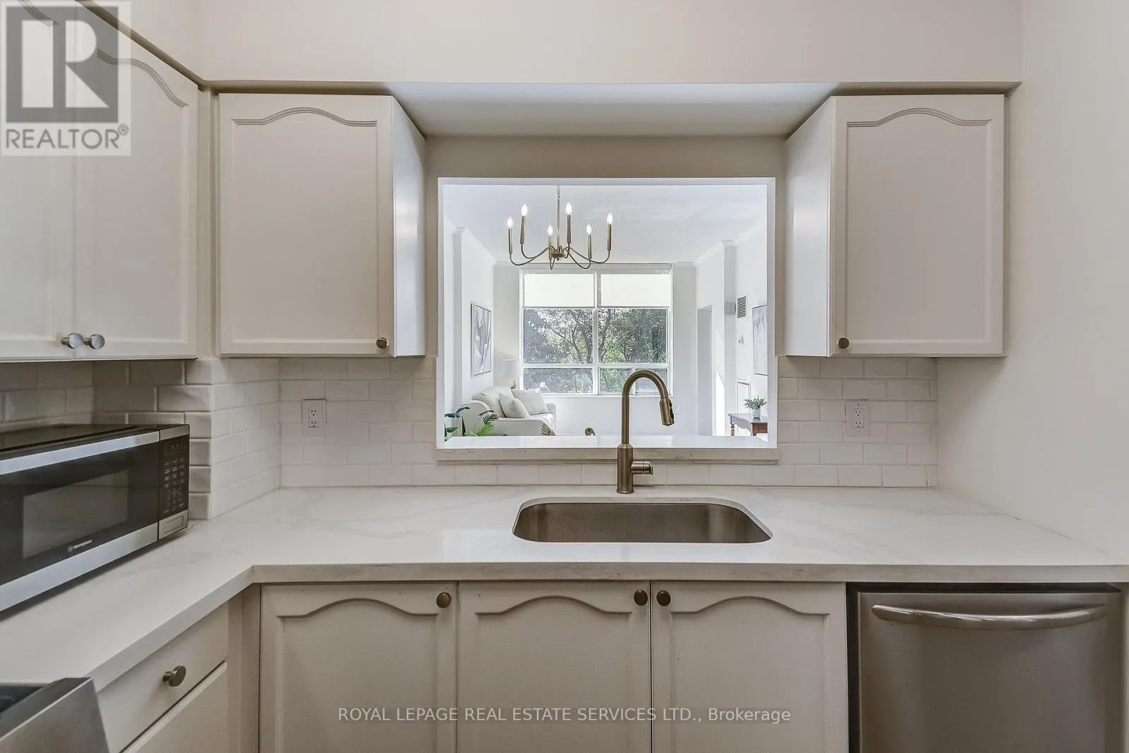 1509 - 100 BURLOAK DRIVE