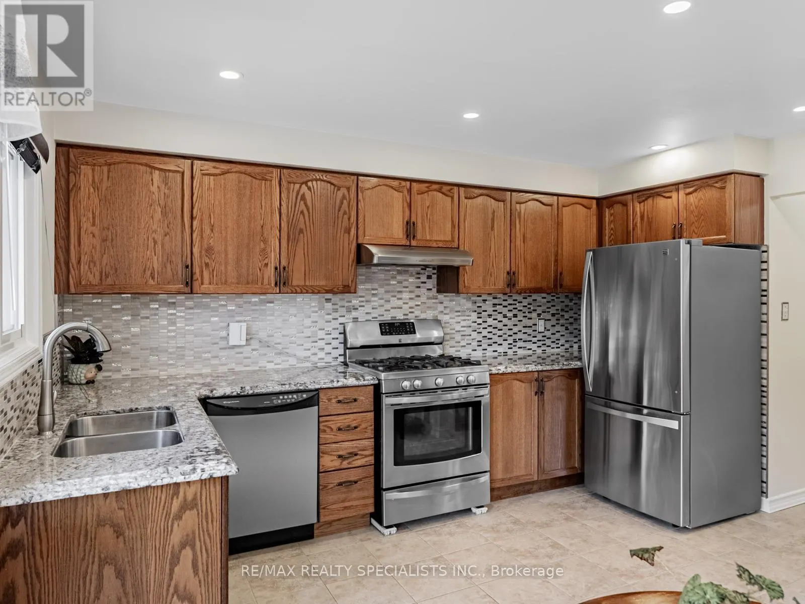 3859 CEDAR HEDGE RISE