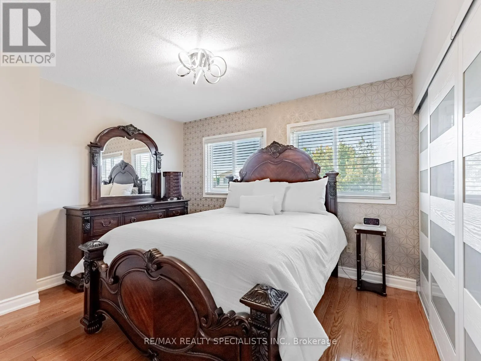 3859 CEDAR HEDGE RISE