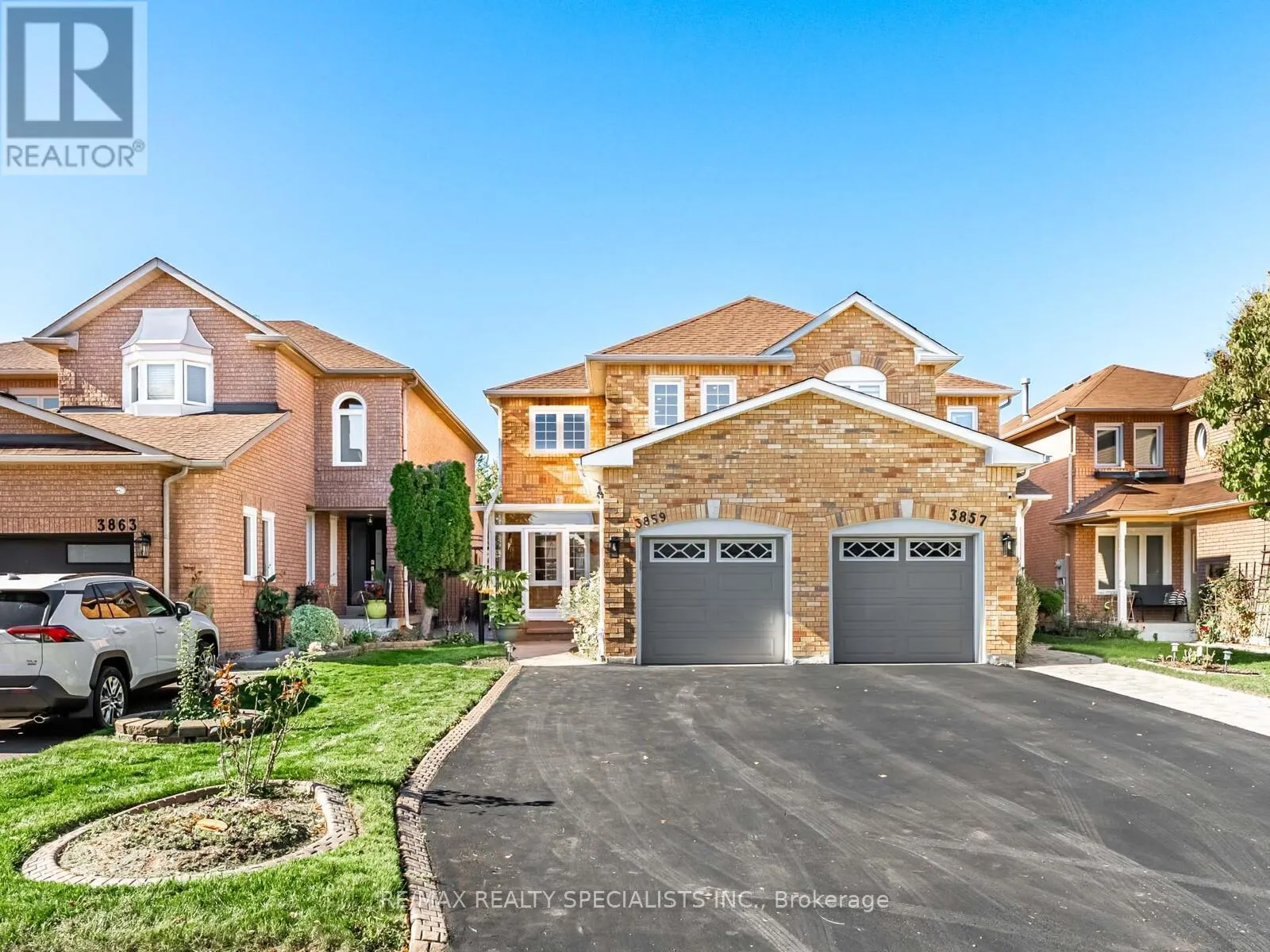 3859 CEDAR HEDGE RISE