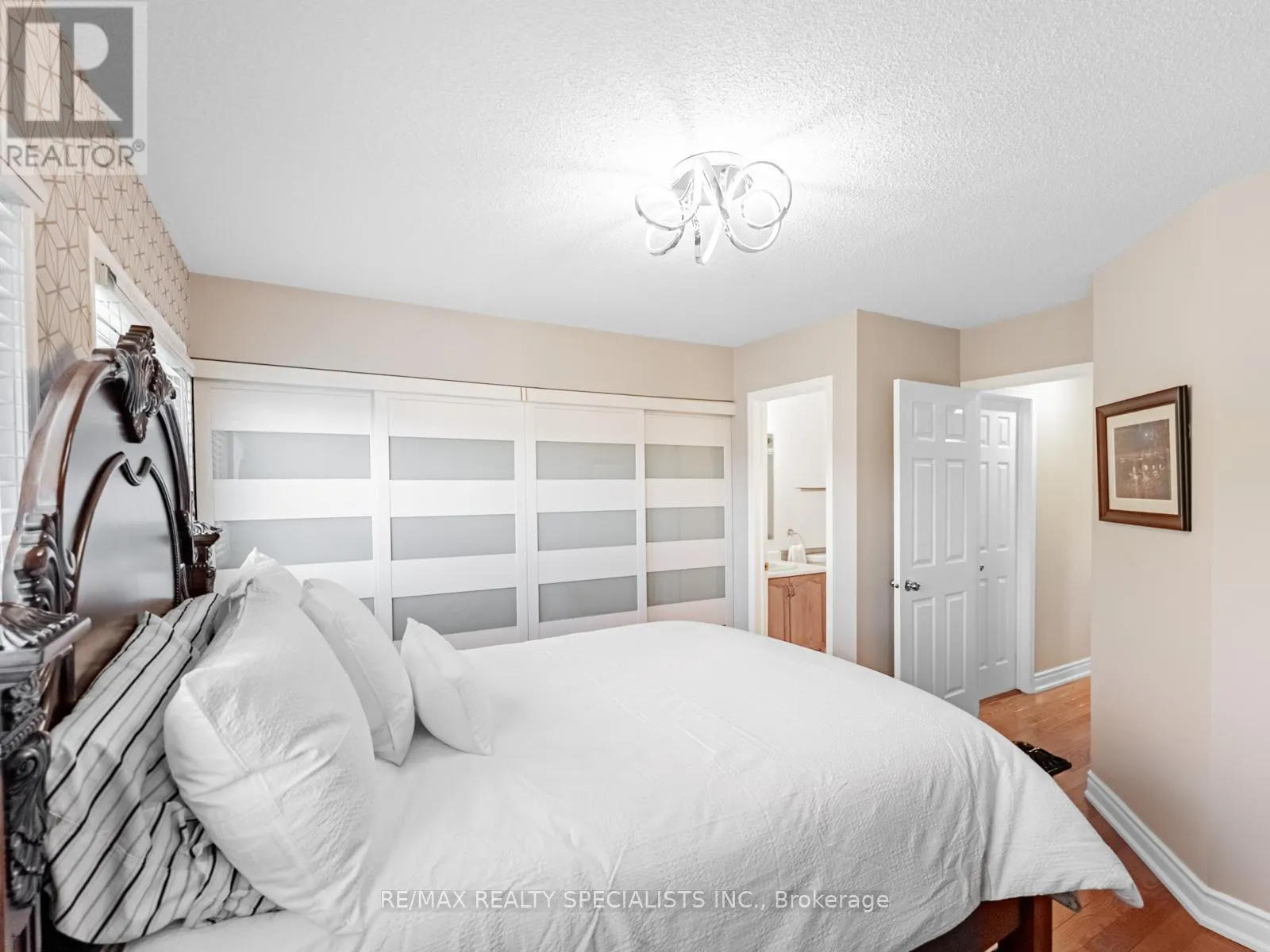 3859 CEDAR HEDGE RISE