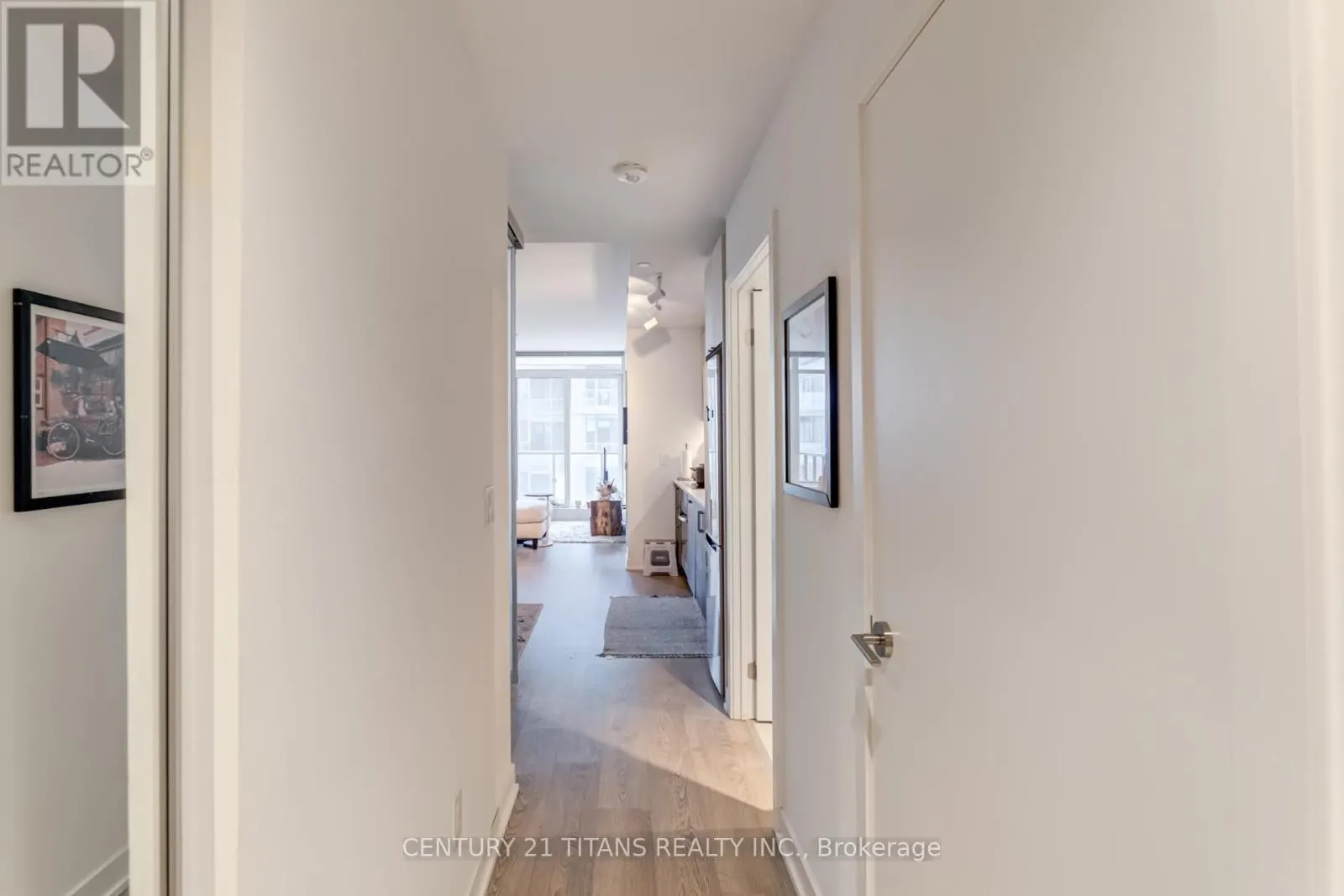 4010 - 1926 LAKESHORE BOULEVARD