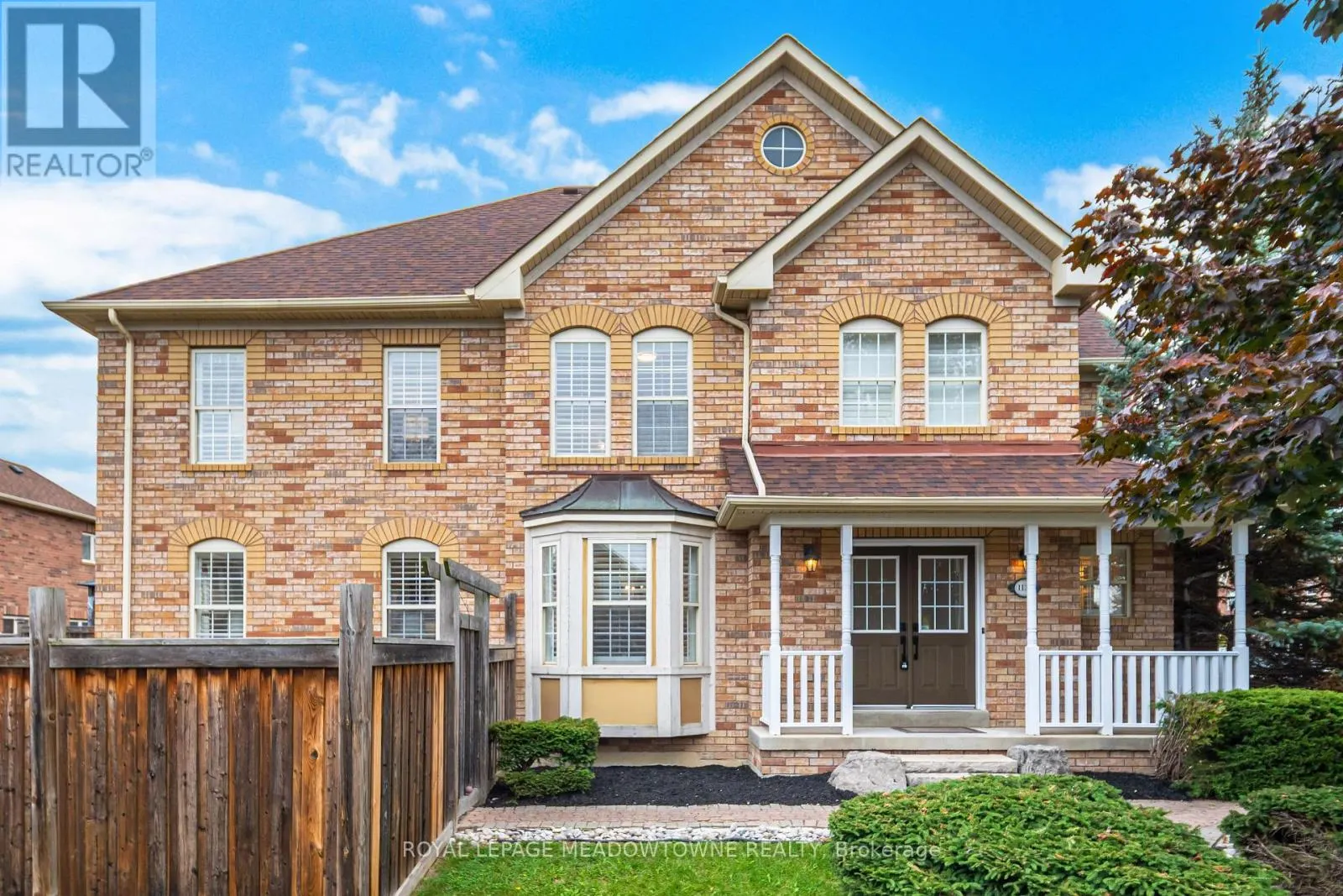 1137 MEADOWGROVE COURT