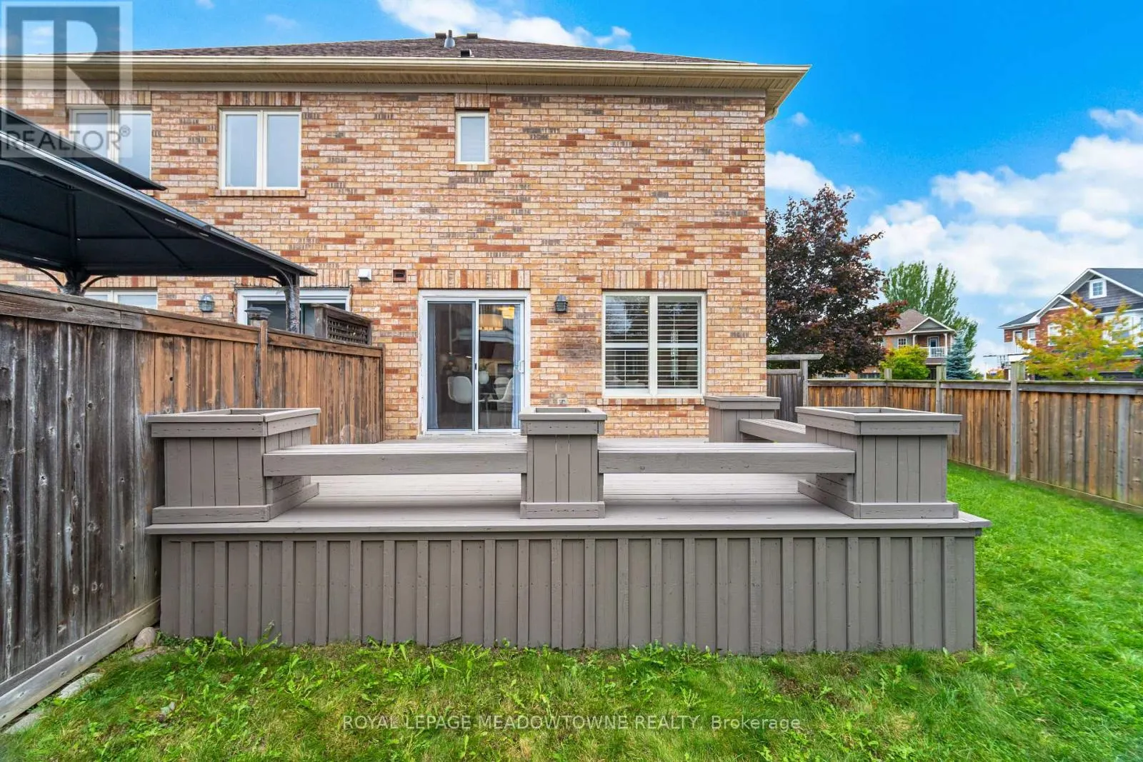 1137 MEADOWGROVE COURT