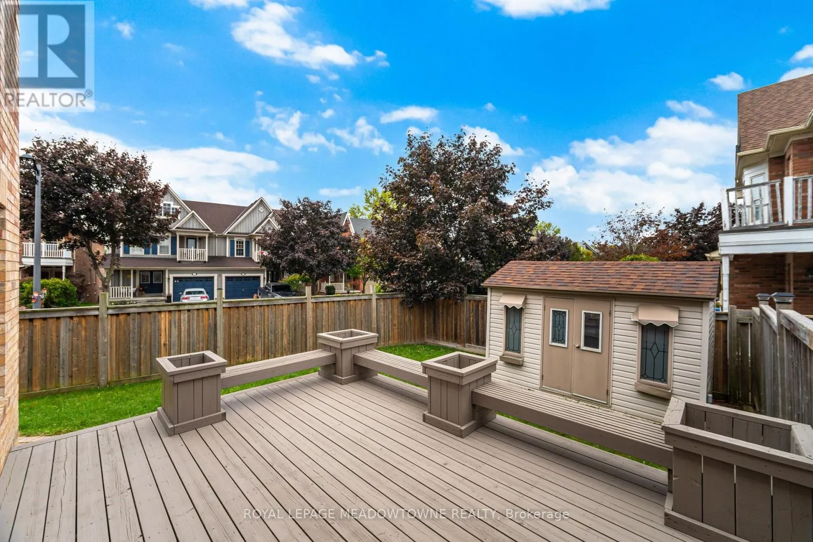 1137 MEADOWGROVE COURT