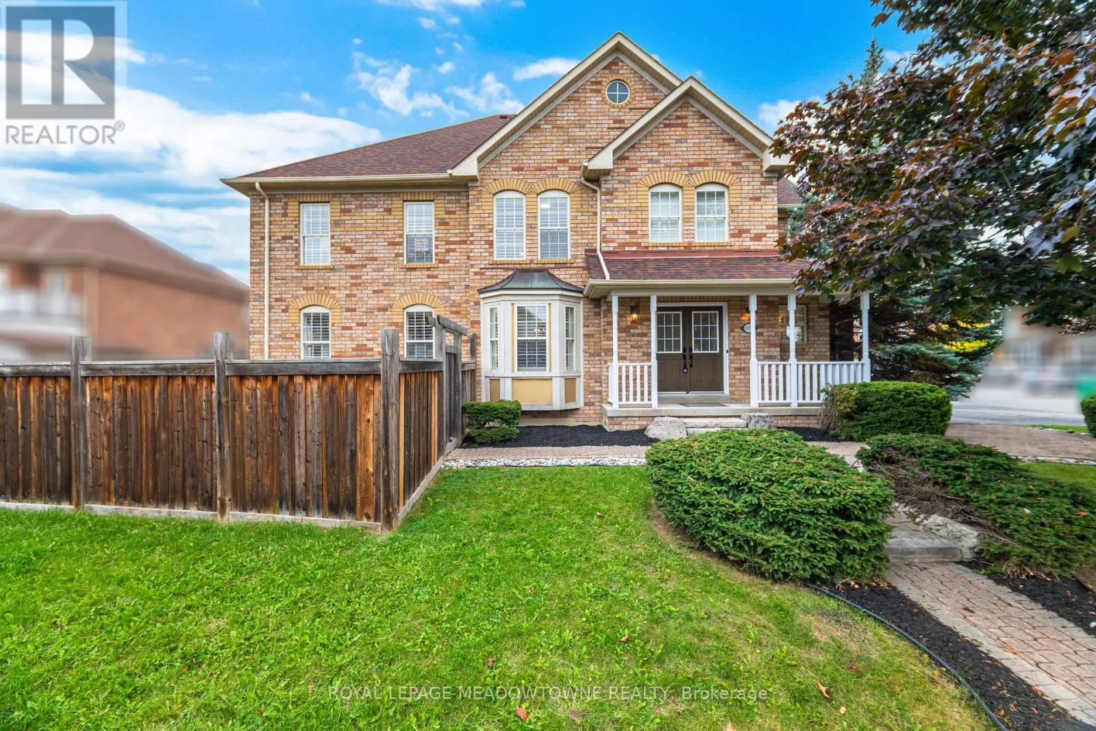 1137 MEADOWGROVE COURT