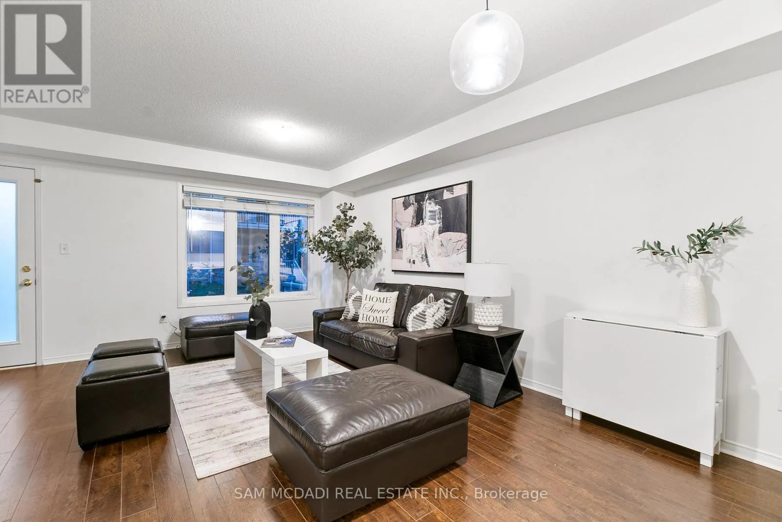 3250 BENTLEY DRIVE