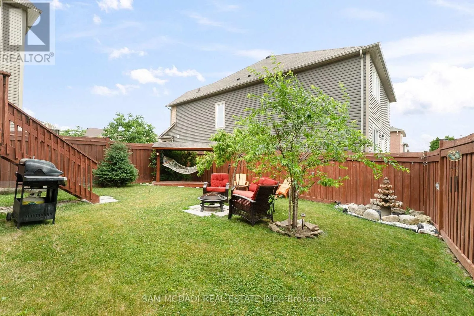 216 RUHL DRIVE