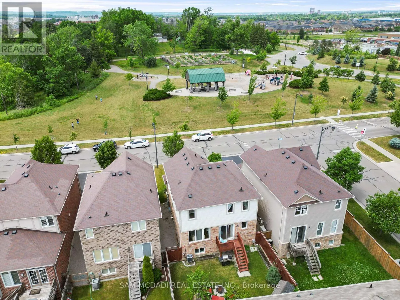 216 RUHL DRIVE