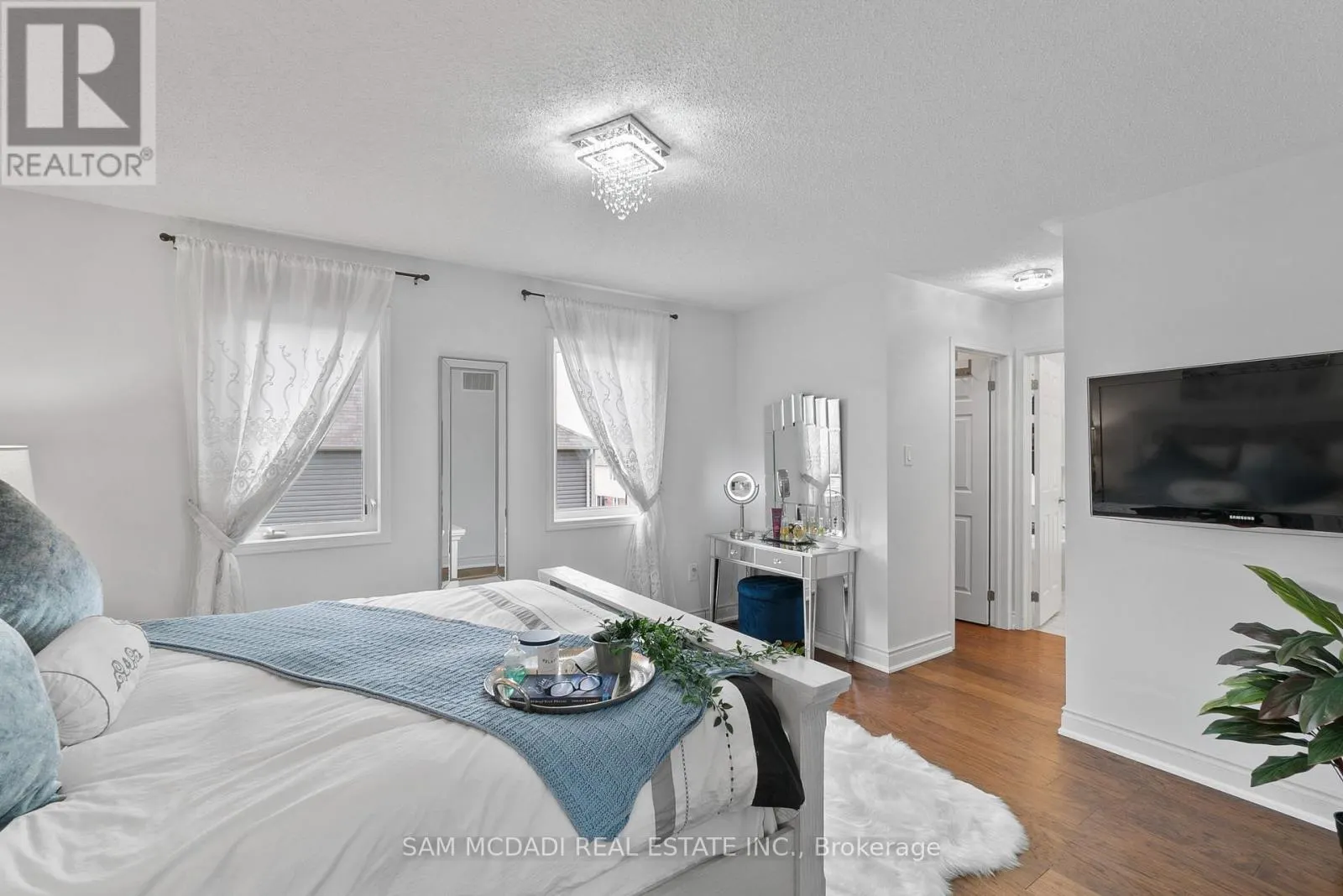 216 RUHL DRIVE