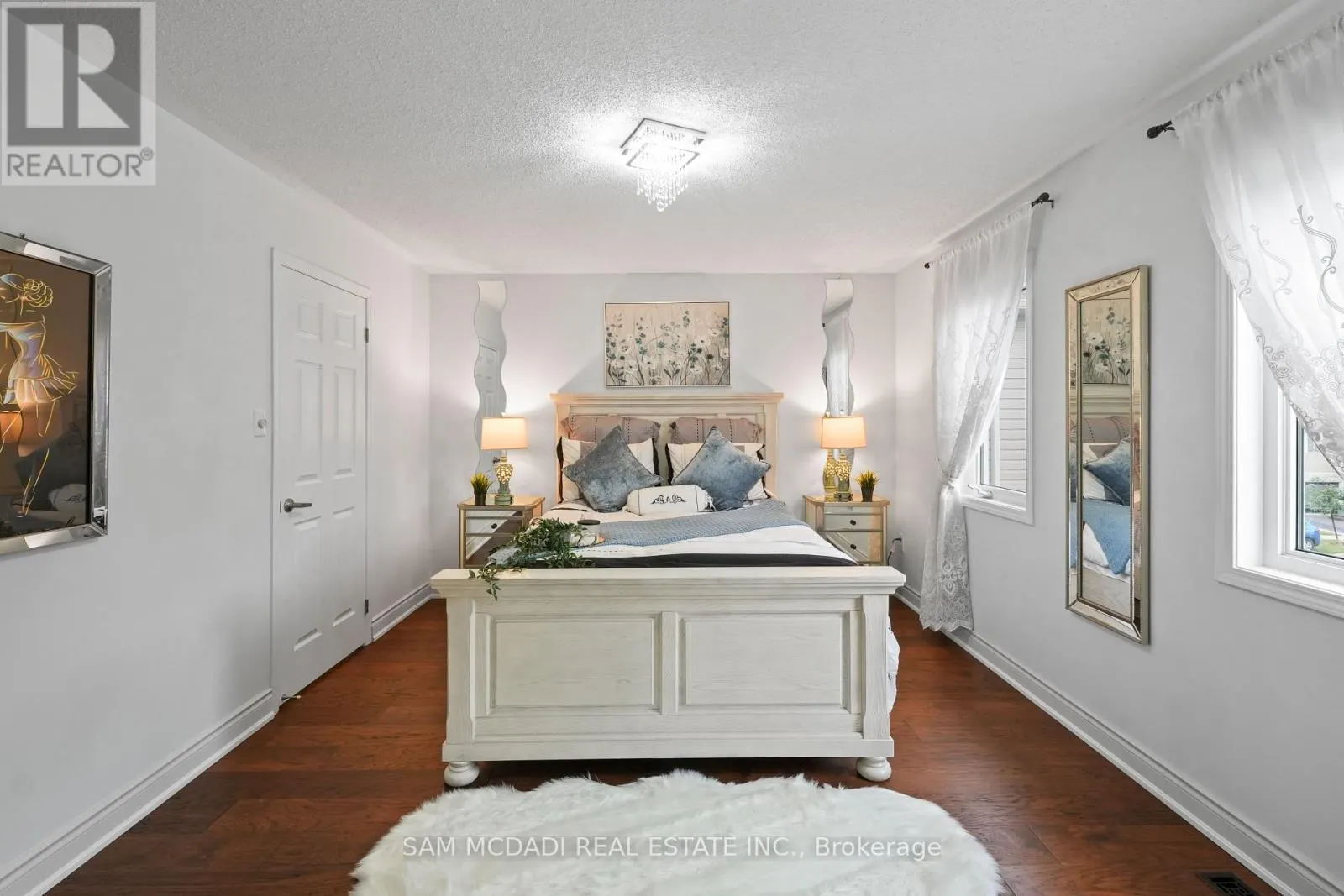216 RUHL DRIVE