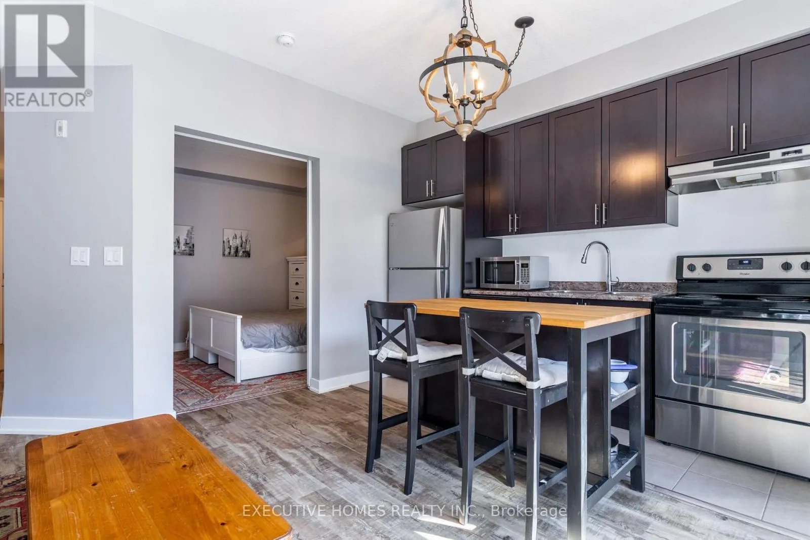 501 - 2486 OLD BRONTE ROAD
