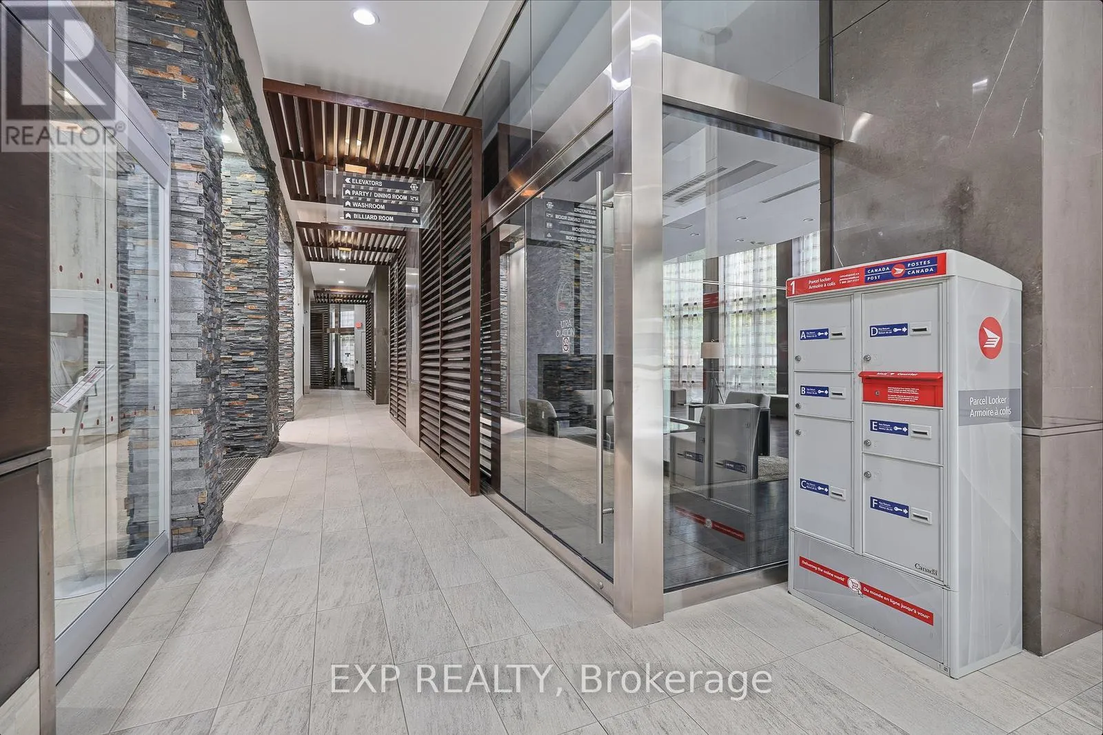 209 - 330 BURNHAMTHORPE ROAD W