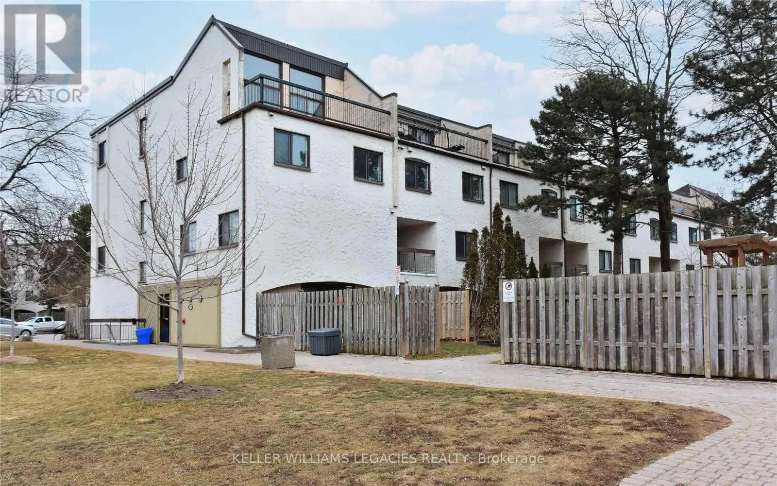 41 - 1016 FALGARWOOD DRIVE