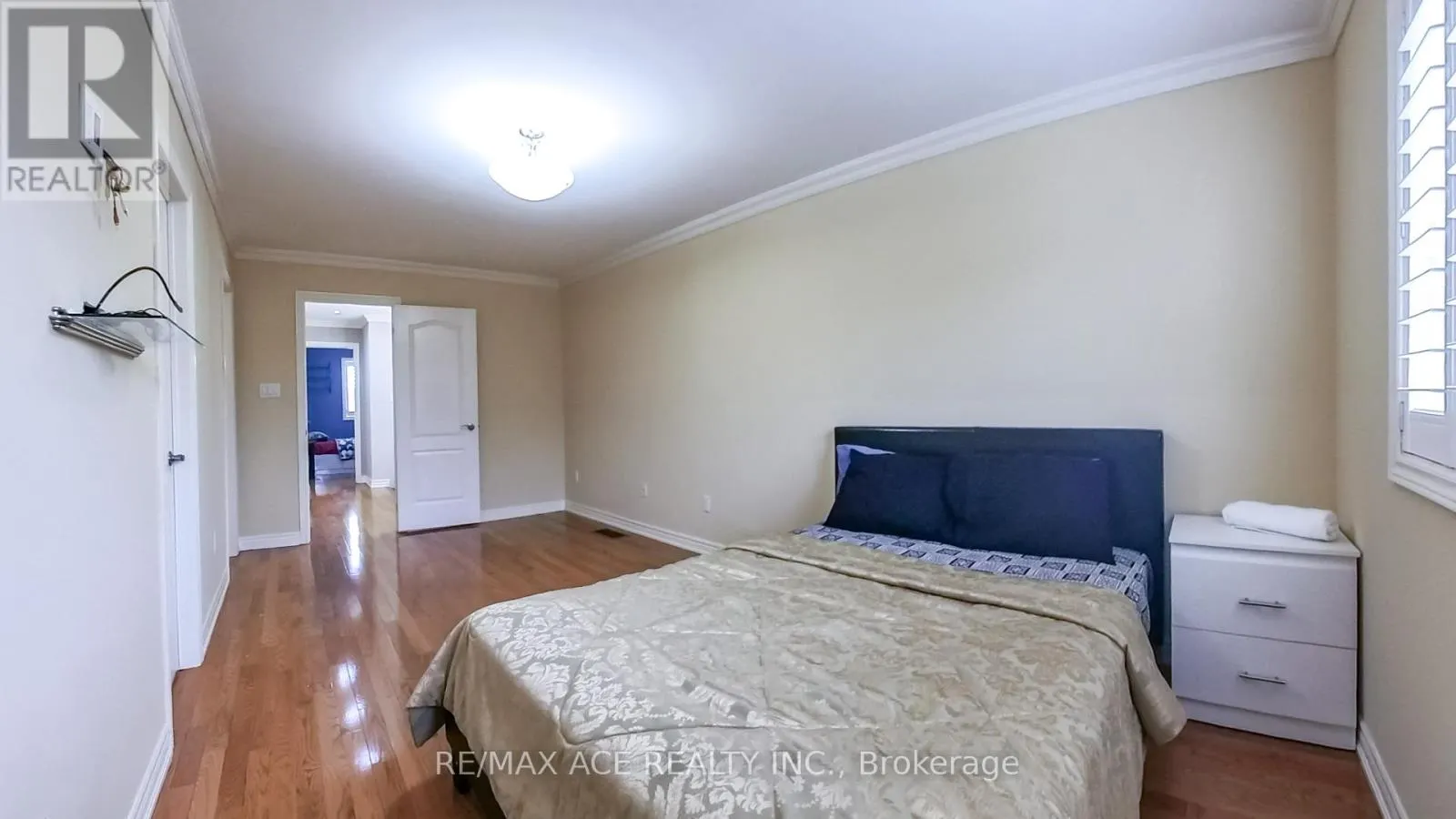 873 FABLE CRESCENT